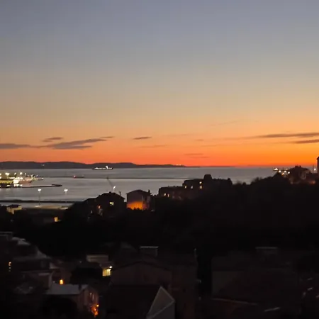 Maison Belle Vue - Beautiful Two-room With Sea View Apartamento Trieste